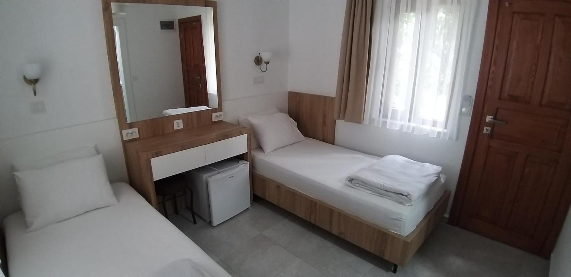 Lindos Pension Dalyan Bagian luar foto