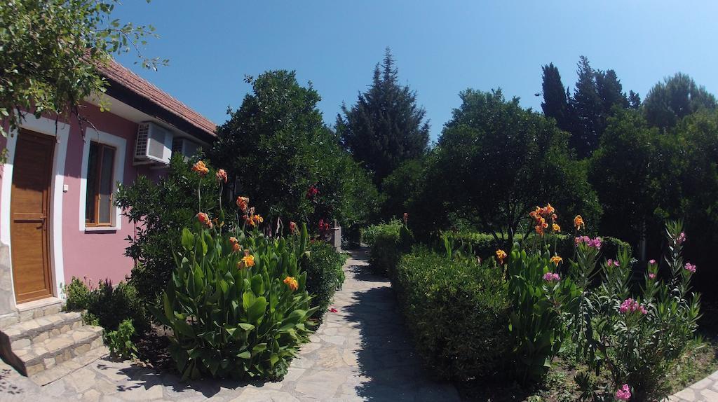 Lindos Pension Dalyan Bagian luar foto